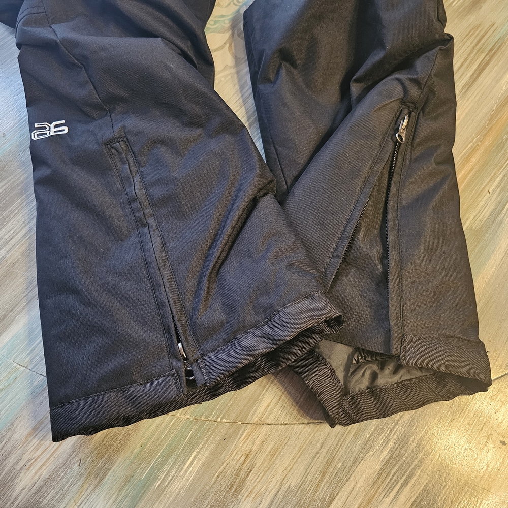 WOMEN'S Arctix Essential Black Insulated Snow Bib Overalls (Small)(31L)☃️ - Picture 9 of 16
